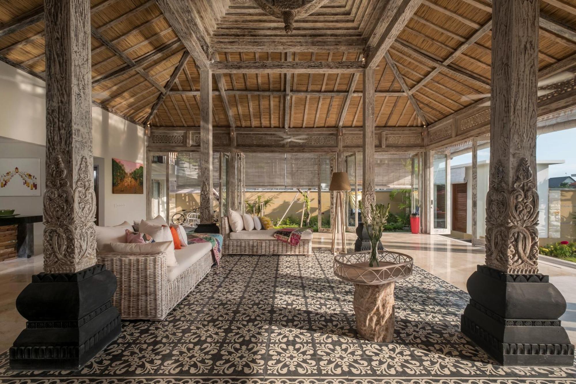 Villa Manggala - 13 Mins Walk To Berawa Beach Canggu  Exterior photo